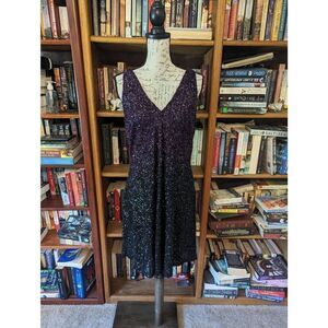 Pamella Roland Women’s Size 10 Purple Sequin Party Dress Mini Gown 100% Silk